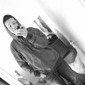 Meet your Posher, Omar